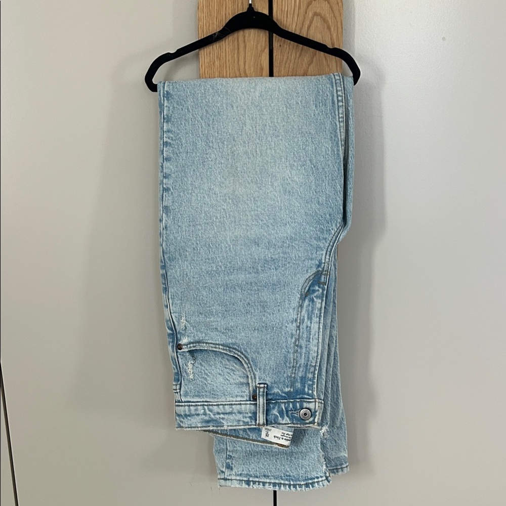 Abercrombie & Fitch 90s Straight Ultra High Rise Jeans